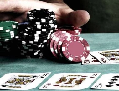Κρήτη: Χριστούγεννα στα κρατητήρια έκαναν είκοσι άτομα που συνελήφθησαν για συμμετοχή σε παράνομα τυχερά παιχνίδια